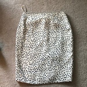 Kasper black/white polka dot pencil skirt